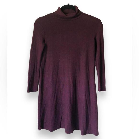 Dresses & Skirts - American Eagle Super Soft Chic Purple Turtleneck Dress - XXS